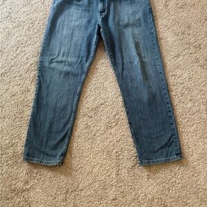 Wrangler Men's Blue Straight Jeans